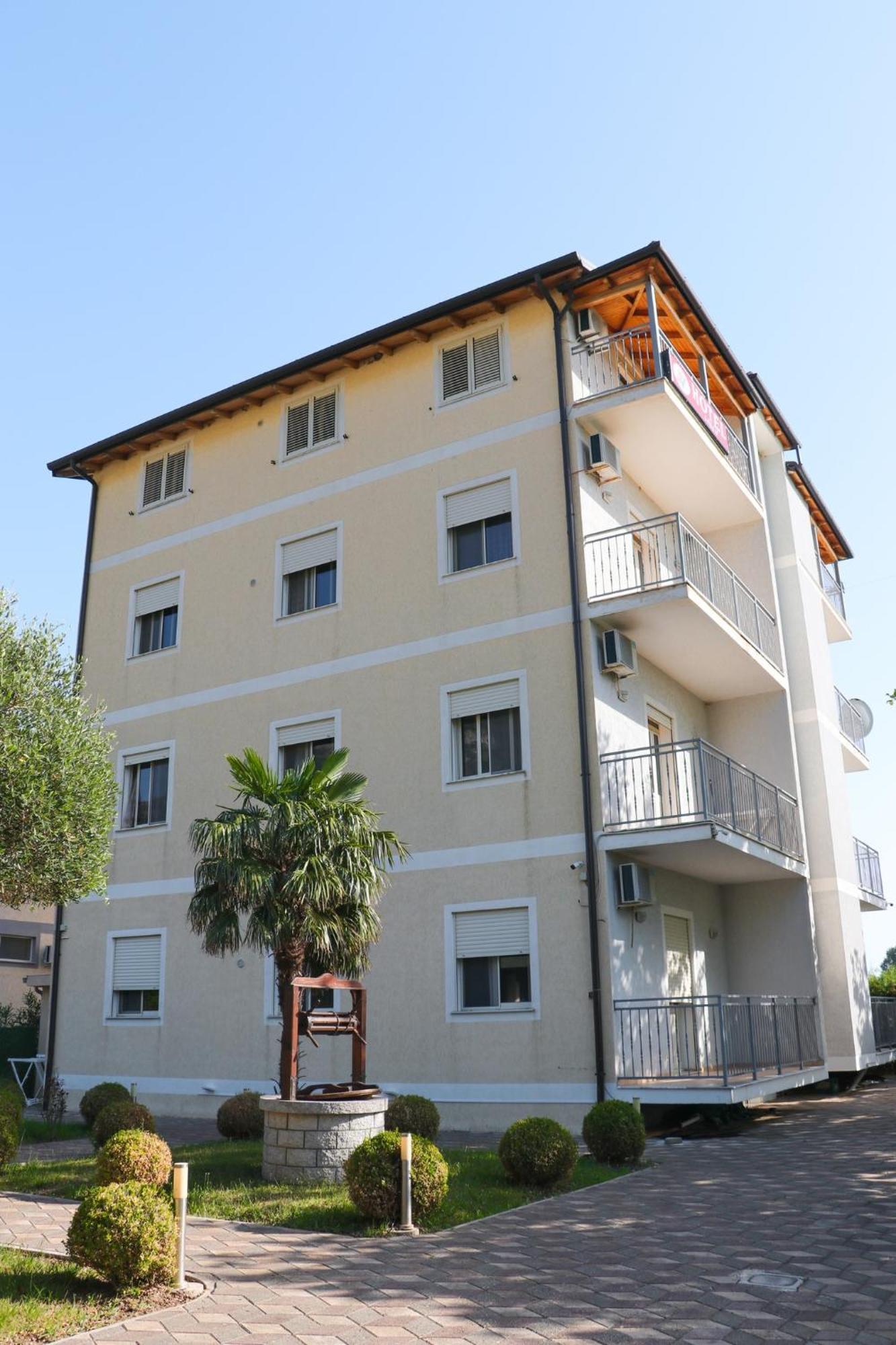 Hotel As Baks-Rrjoll Shkoder Exterior photo